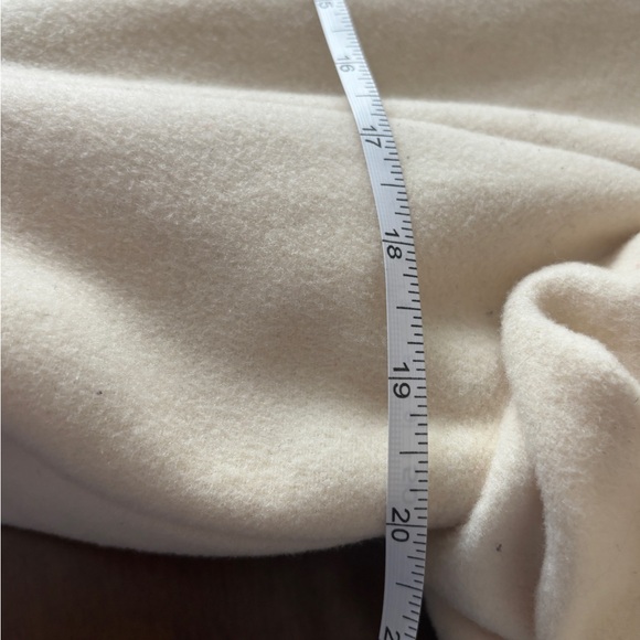 🛍️ 2/$25 Jones New York Wool Cashmere Pea Coat Cream w/ Bell Sleeves Sz 10 - Picture 7 of 13